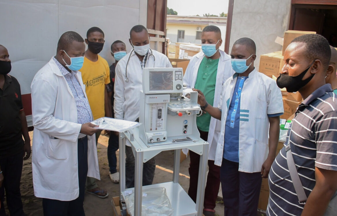 Distribution des équipements covid-19 vers les Centre de Traitement COVID-19 : l’HGR KINKOLE