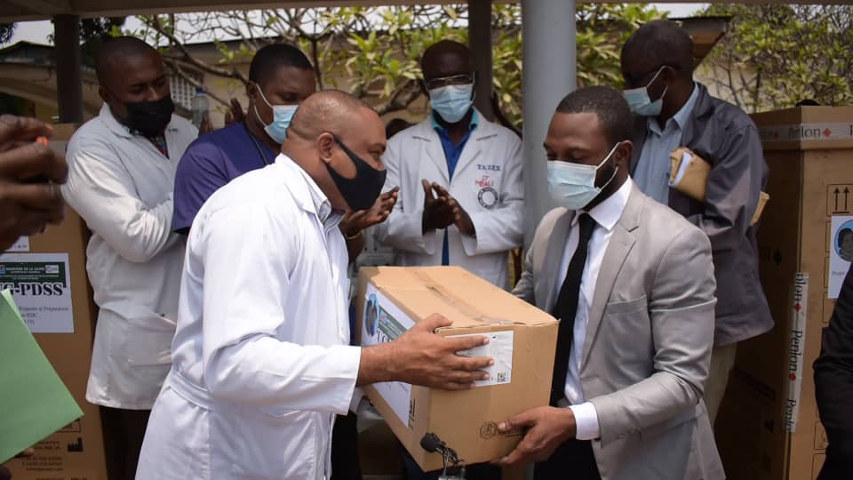 Distribution des équipements covid-19 vers les Centre de Traitement COVID-19 à l’Hopital Général de Kitambo