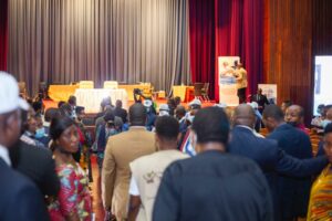 RDC : Vaccination contre la Covid-19 : Les élus du Peuple sensibilisés et vaccinés !