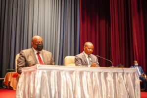 RDC : Vaccination contre la Covid-19 : Les élus du Peuple sensibilisés et vaccinés !