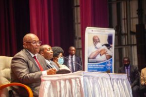 RDC : Vaccination contre la Covid-19 : Les élus du Peuple sensibilisés et vaccinés !