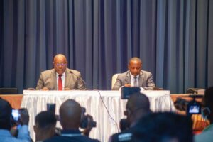 RDC : Vaccination contre la Covid-19 : Les élus du Peuple sensibilisés et vaccinés !