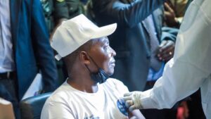 RDC : Vaccination contre la Covid-19 : Les élus du Peuple sensibilisés et vaccinés !