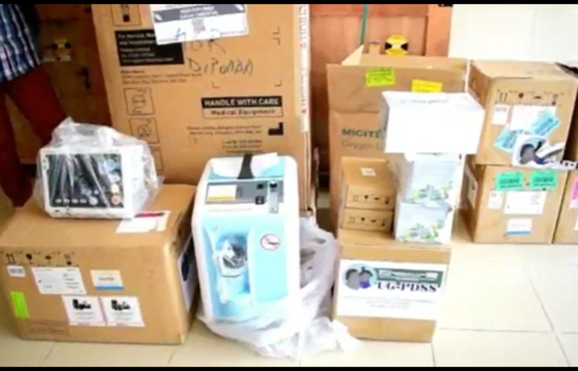 KASAI ORIENTAL : Remise symbolique des lits de réanimation, matériels médicaux à l’Hôpital Général de Référence de DIPUMBA dans la province du KASAI ORIENTAL