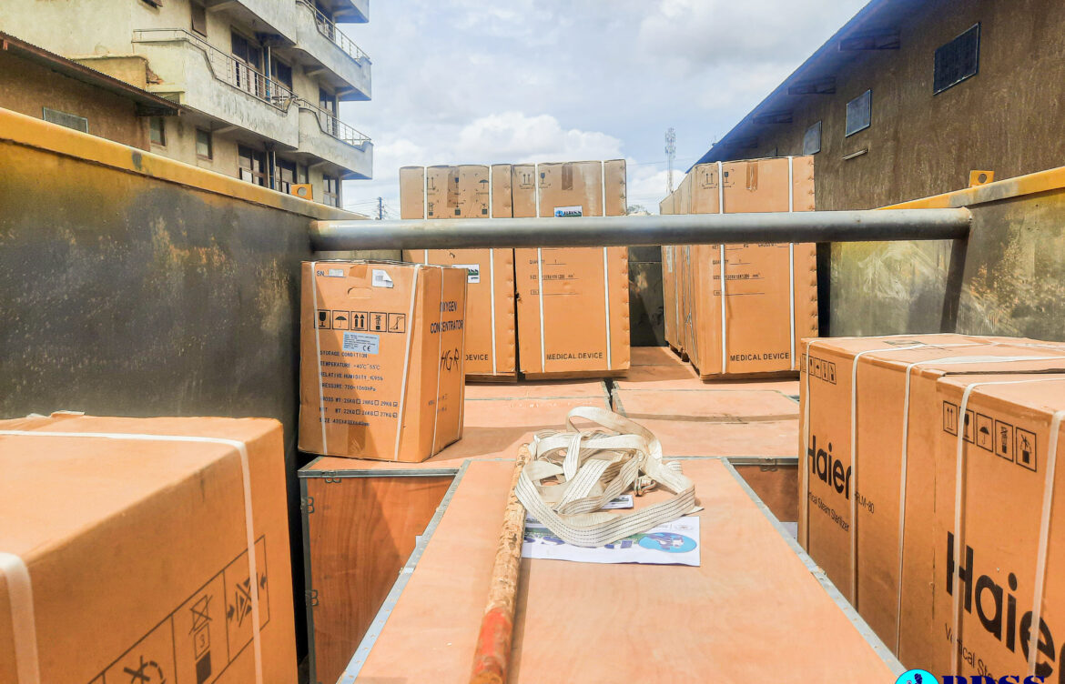 LANCEMENT DE LA DISTRIBUTION DES MATÉRIELS ET ÉQUIPEMENTS VERS LES ÉTABLISSEMENTS DE SOINS DE SANTÉ DANS LES PROVINCES DE LUALABA ET DU HAUT-KATANGA