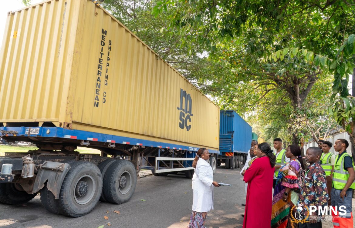 PMNS : Réception d’un lot important de 36 conteneurs d’intrants pour renforcer la lutte contre la malnutrition en RDC