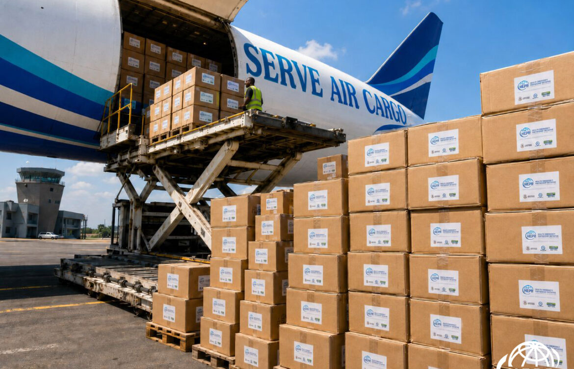 Ebola : 340 tonnes de médicaments et intrants de riposte dotés aux provinces de l’Ituri et du Nord-Kivu par le projet HEPRR, avec le financement de la Banque mondiale 